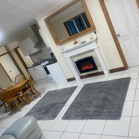 Beautiful 3-Bed Bungalow In Bawtry ดอนคาสเตอร์ ภายนอก รูปภาพ