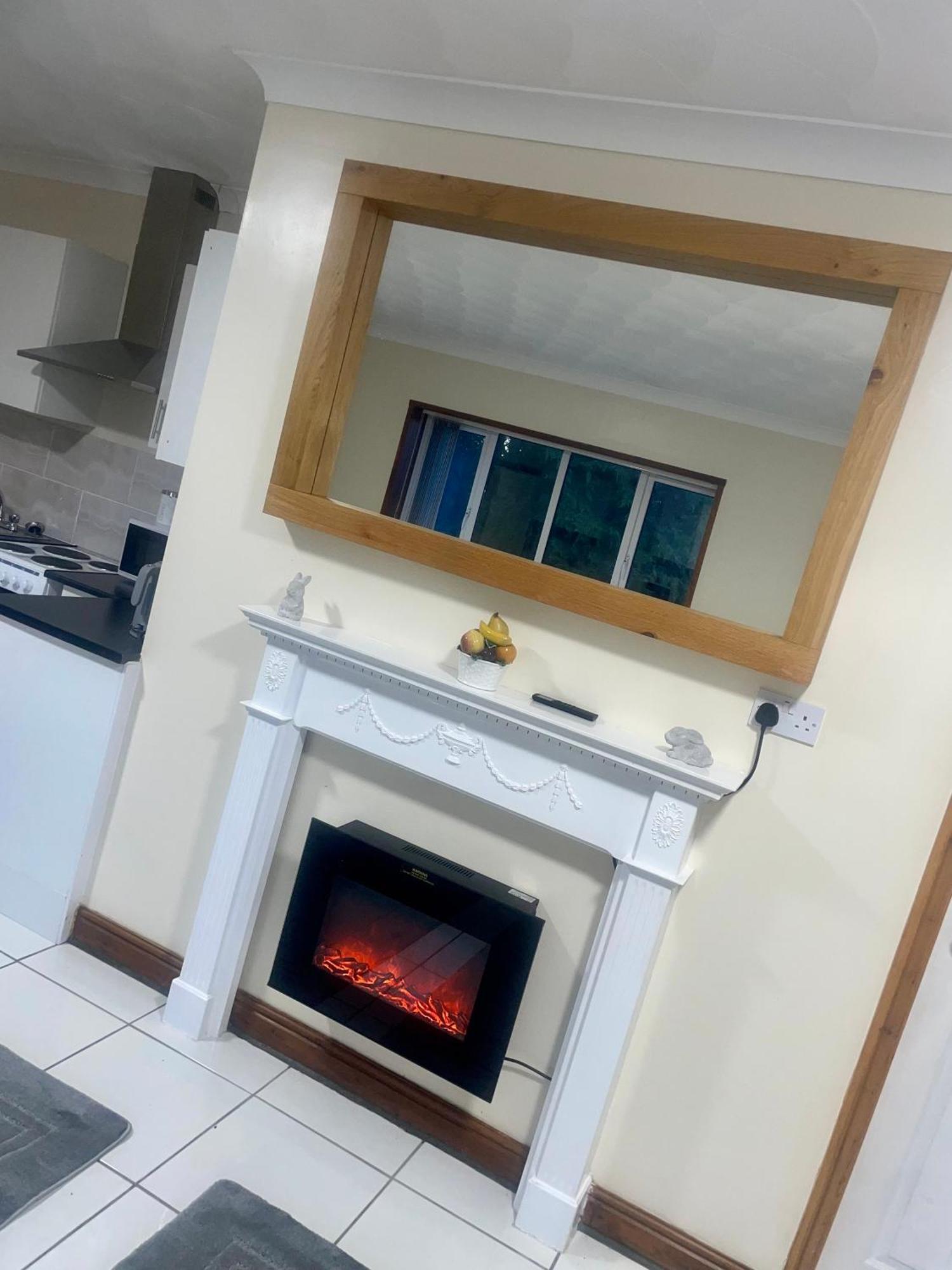 Beautiful 3-Bed Bungalow In Bawtry ดอนคาสเตอร์ ภายนอก รูปภาพ